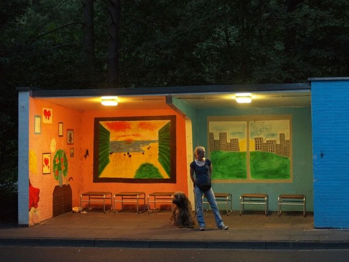 世界上那些最具特色的候車亭配圖五